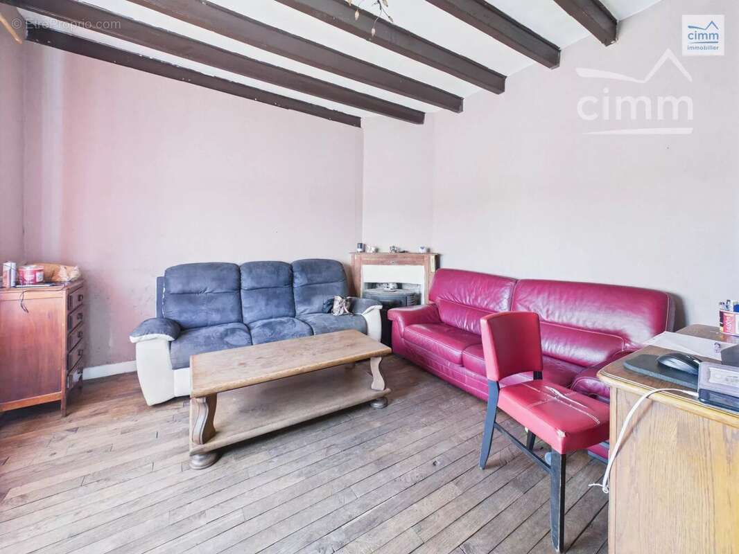 Maison à SAINT-SEGLIN