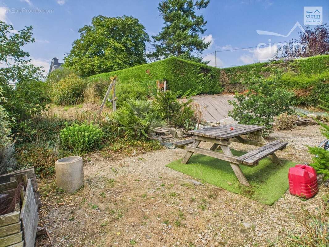 Maison à SAINT-SEGLIN