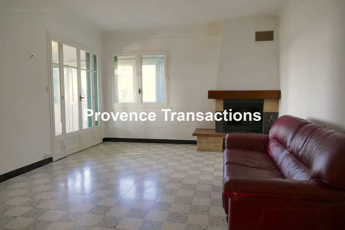 Maison à BEAUMES-DE-VENISE