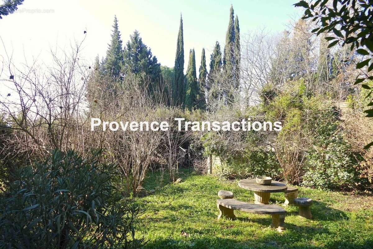 Maison à BEAUMES-DE-VENISE