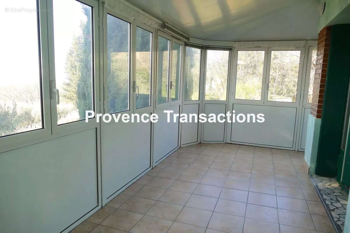 Maison à BEAUMES-DE-VENISE