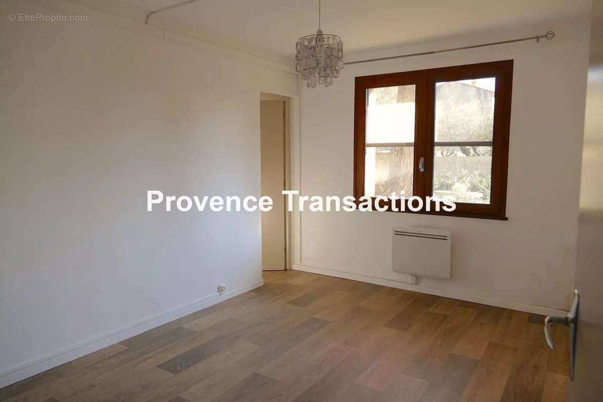 Maison à BEAUMES-DE-VENISE