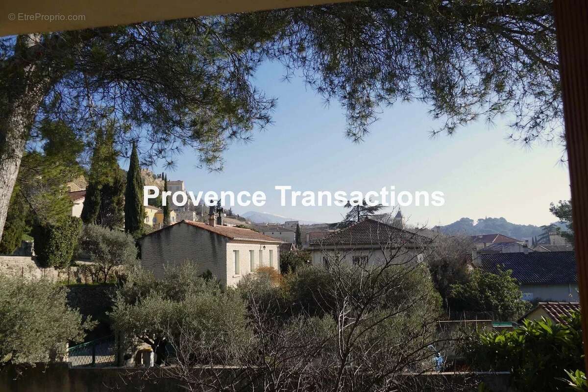 Maison à BEAUMES-DE-VENISE