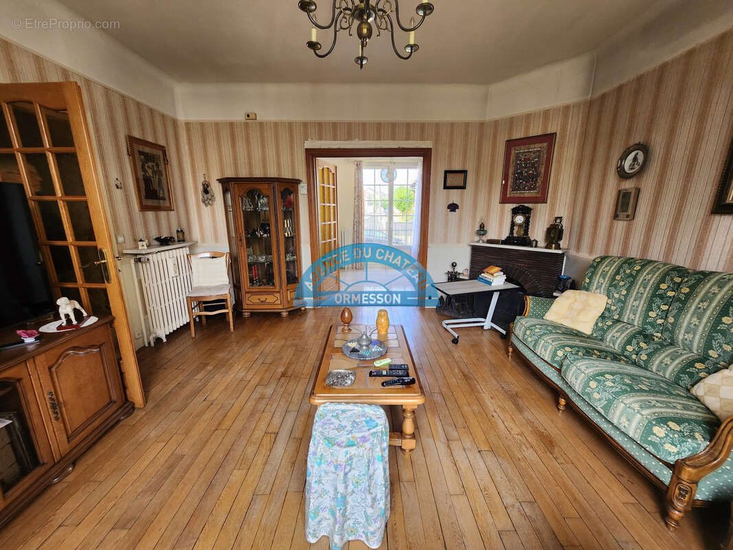 Maison à ORMESSON-SUR-MARNE