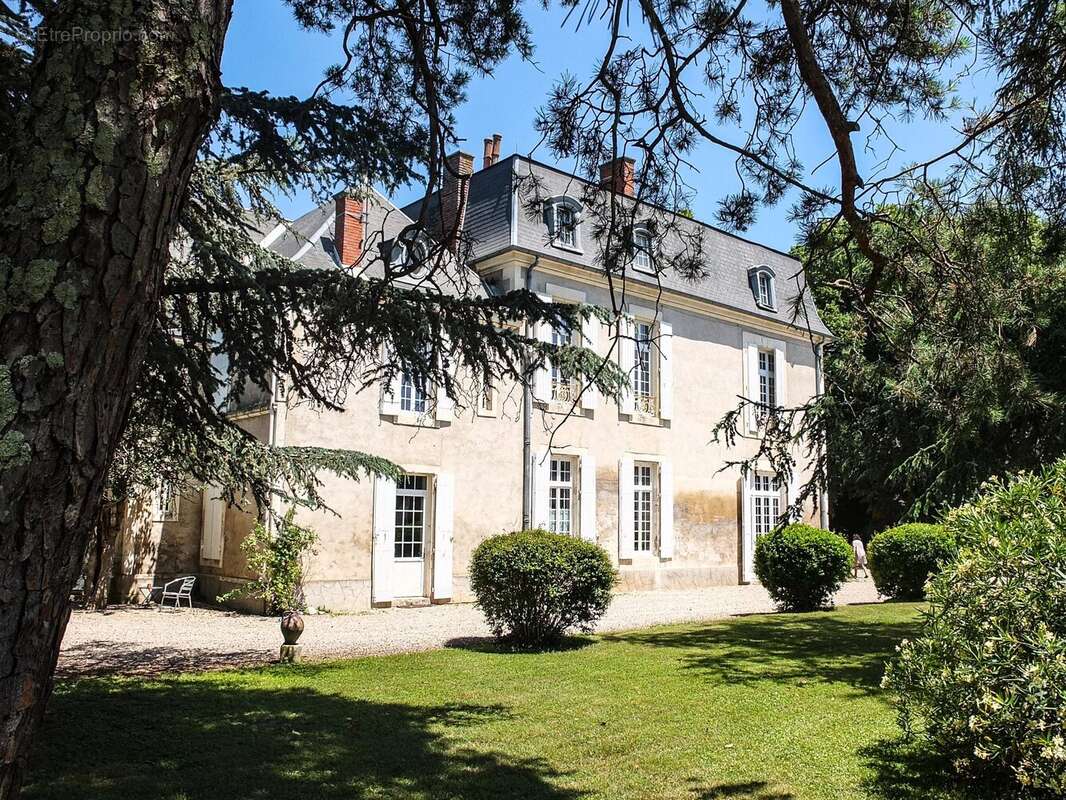 Maison à VILLENEUVE-SUR-LOT