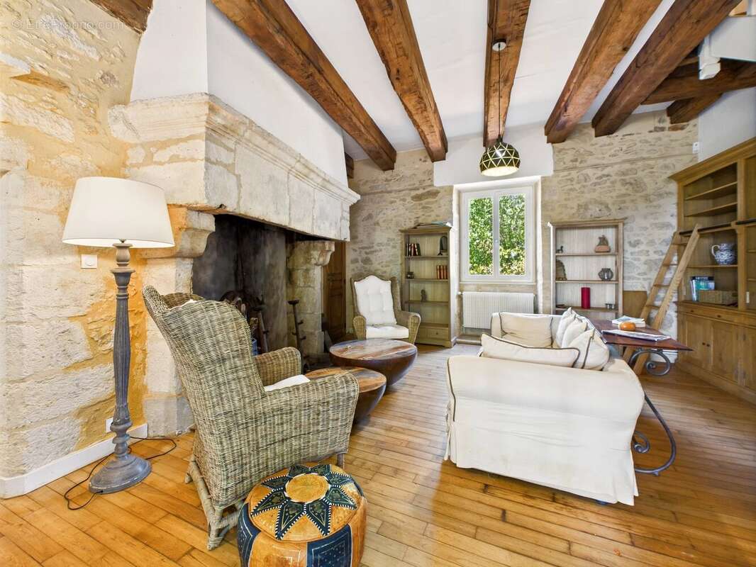 Maison à SARLAT-LA-CANEDA