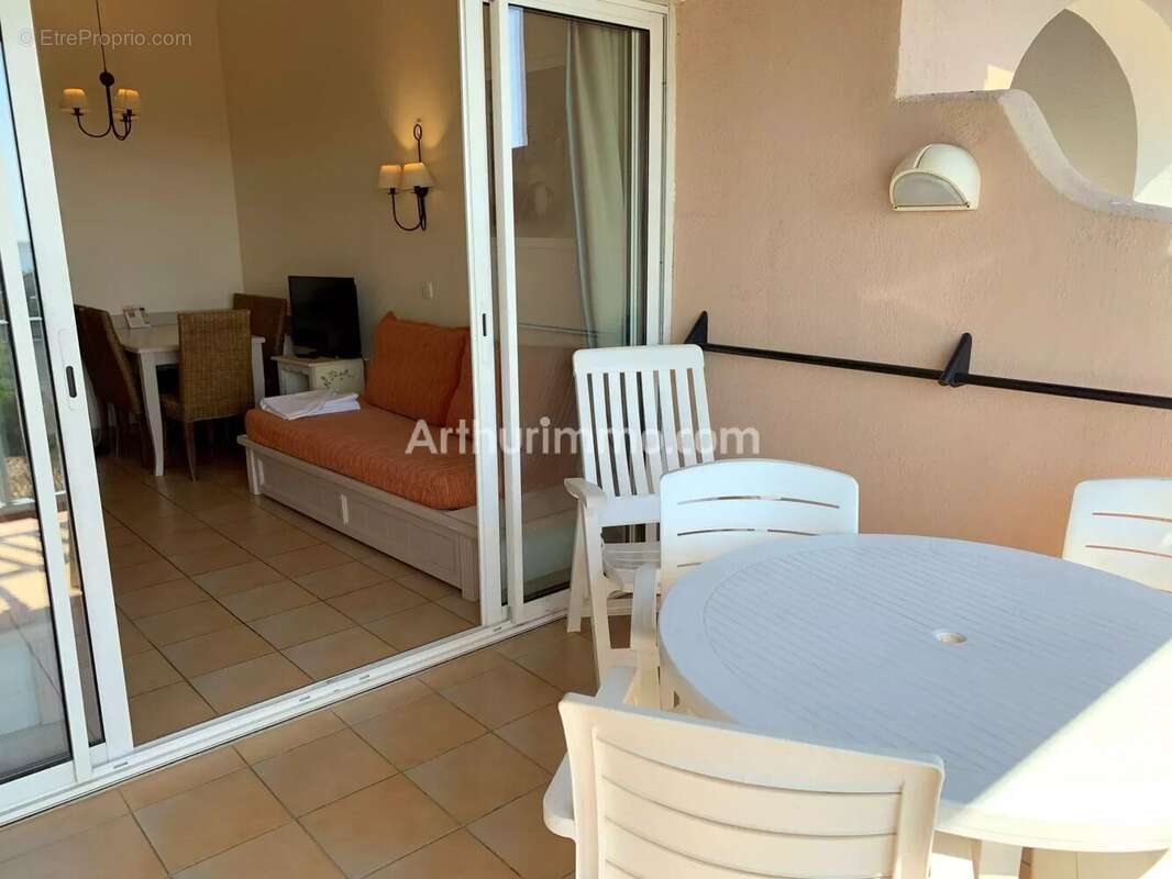 Appartement à GRIMAUD