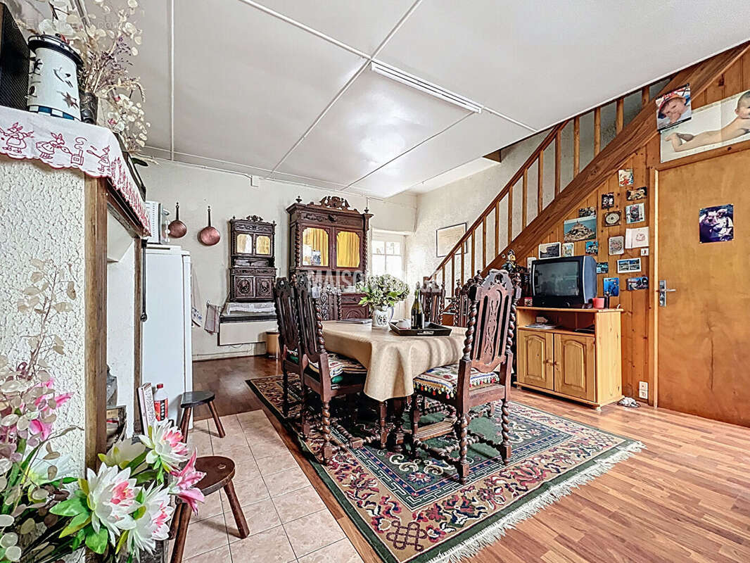 Maison à LE VIVIER-SUR-MER