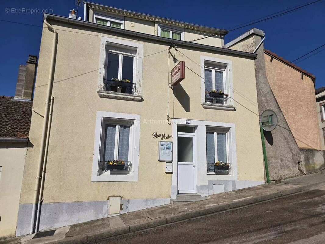 Appartement à BOURBONNE-LES-BAINS