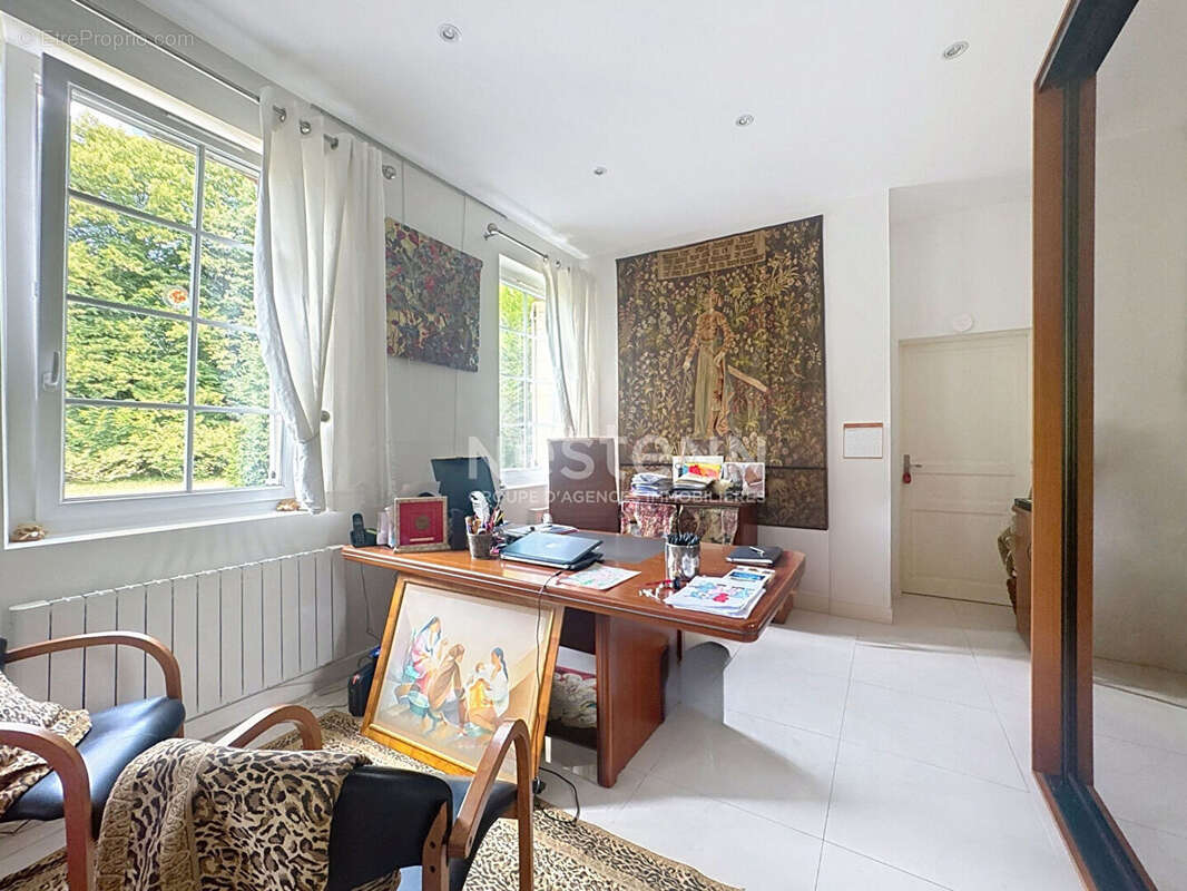 Appartement à GOUVIEUX