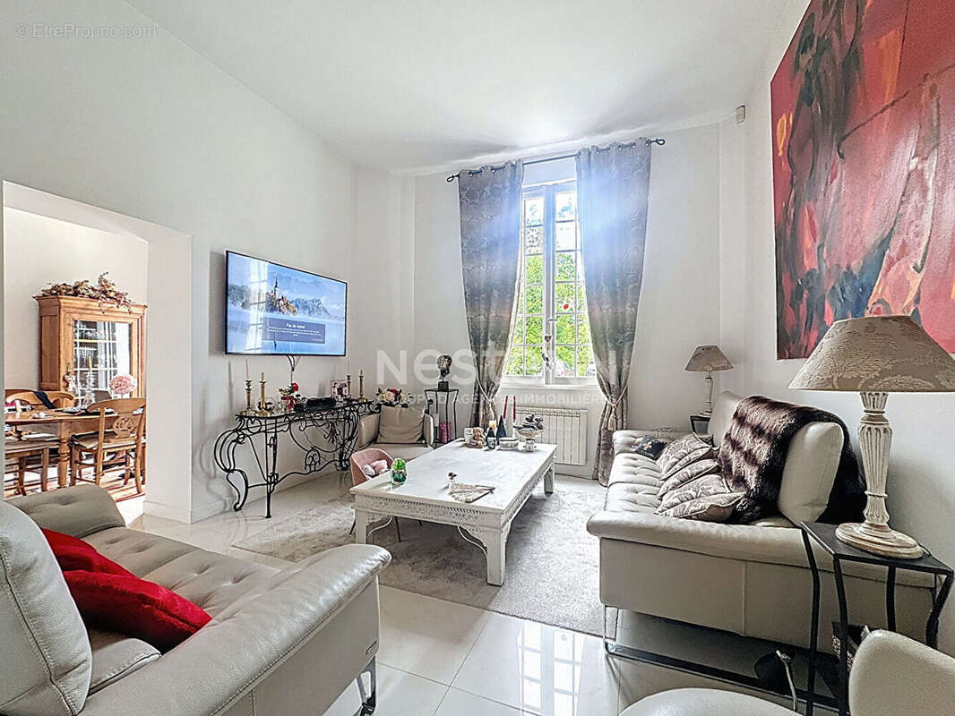 Appartement à GOUVIEUX