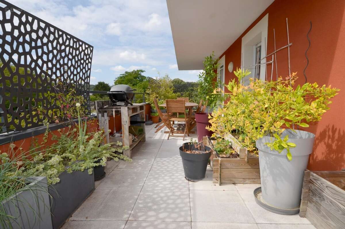 Appartement à CROISSY-SUR-SEINE