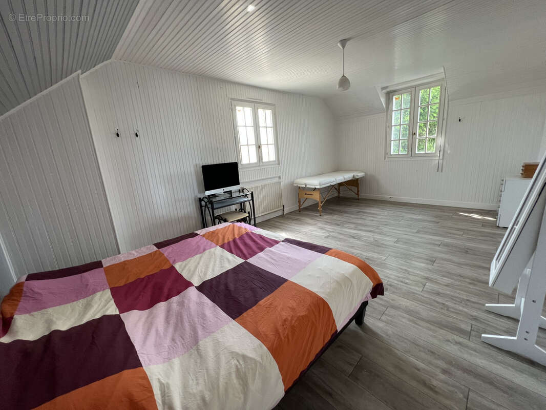 Maison à MARIGNY-LE-CHATEL