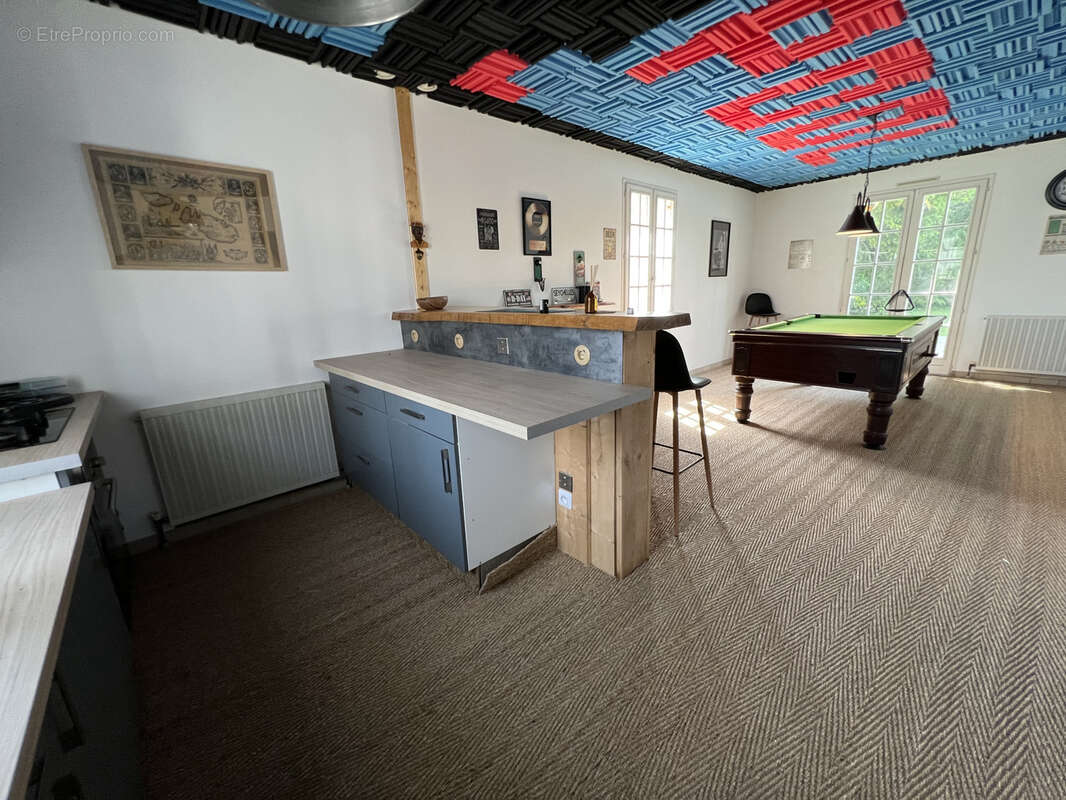 Maison à MARIGNY-LE-CHATEL