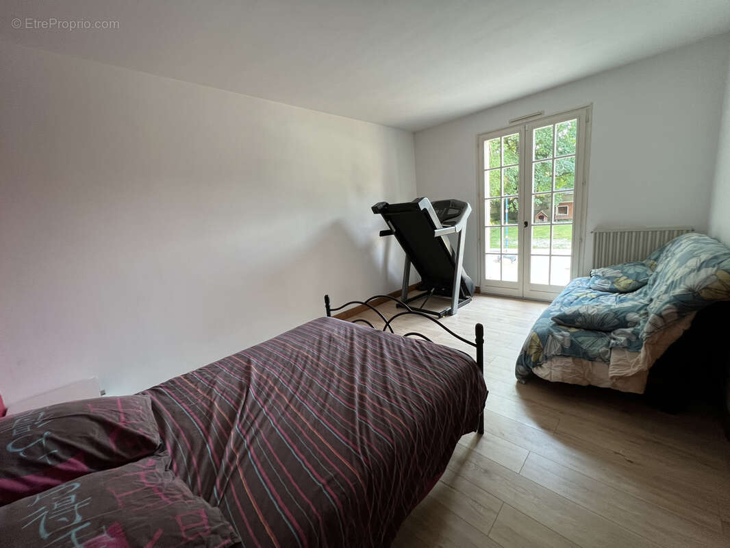 Maison à MARIGNY-LE-CHATEL