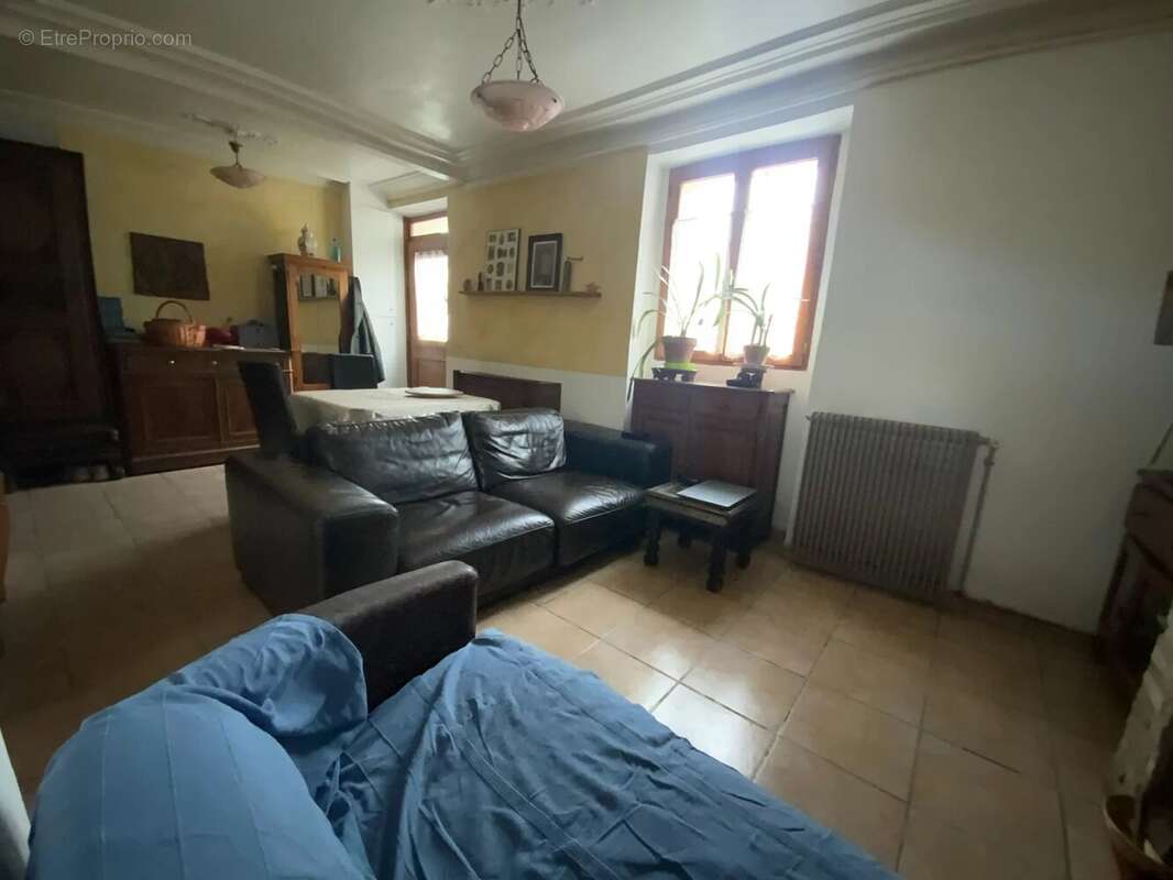 Maison à VILLEMOMBLE