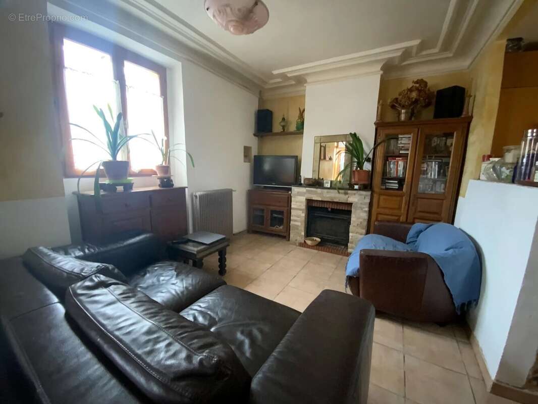 Maison à VILLEMOMBLE