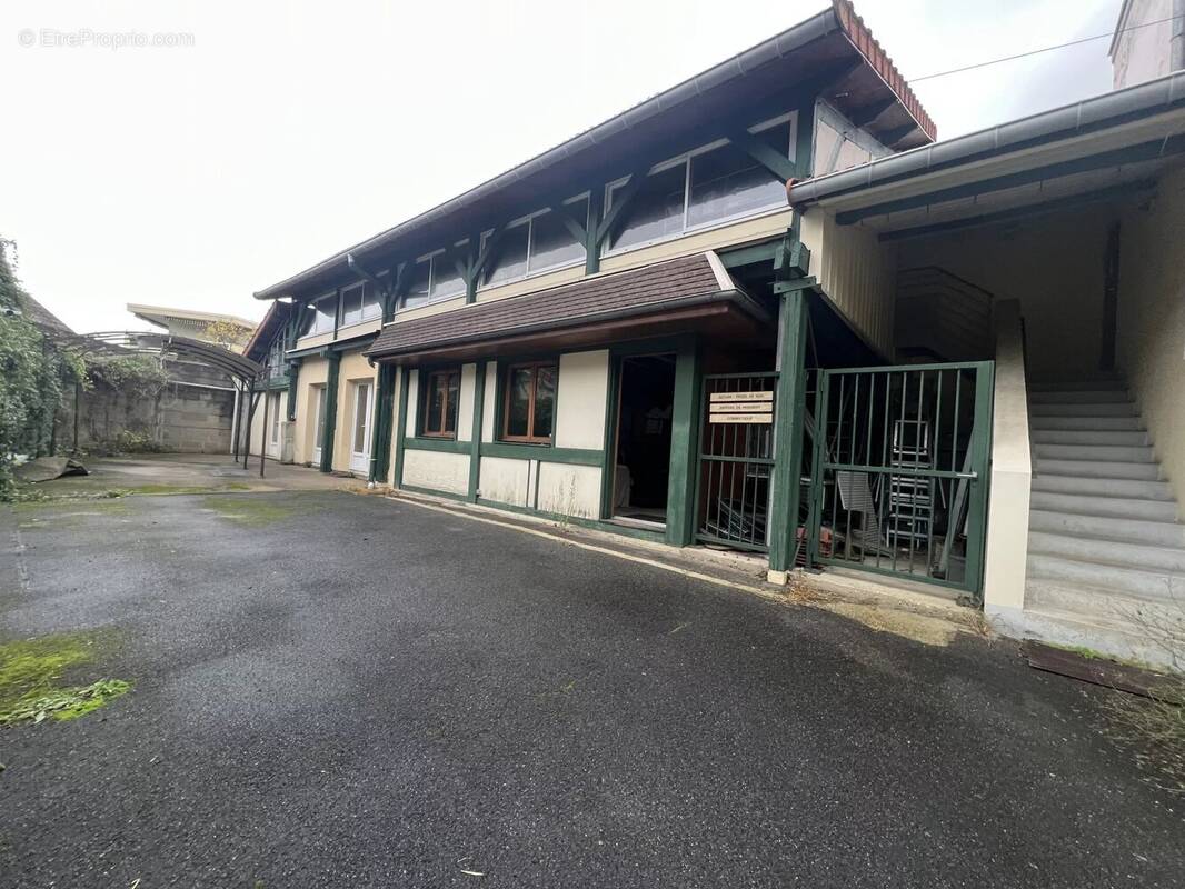 Appartement à LE RAINCY