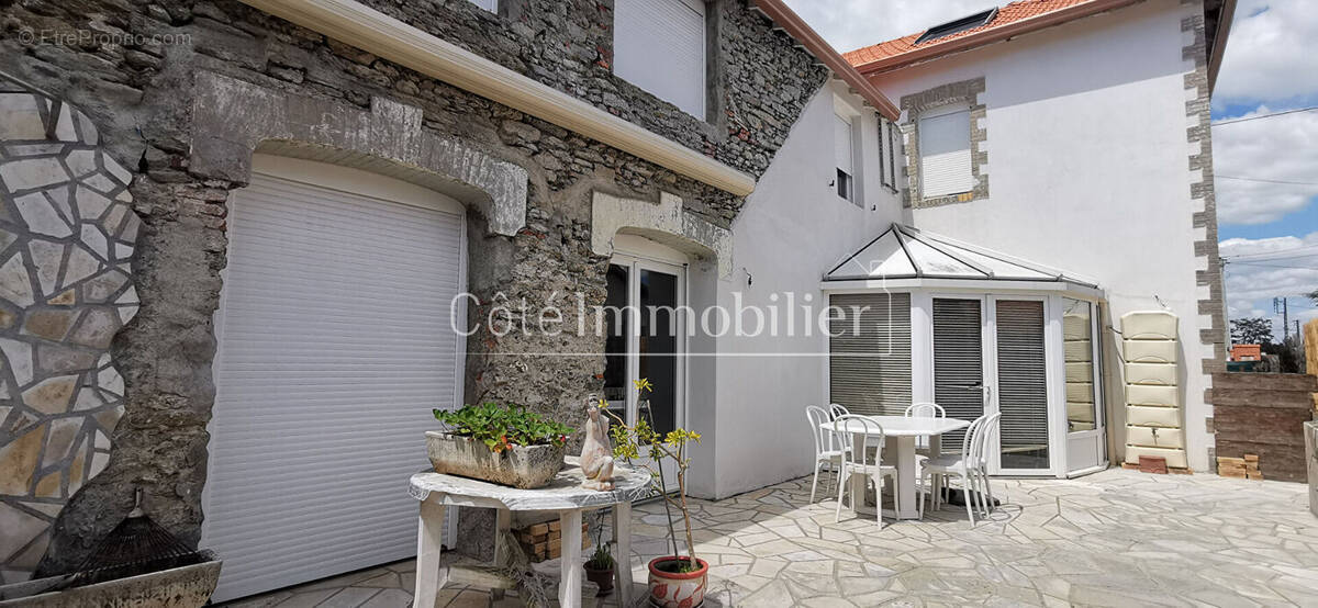 Maison à PREFAILLES