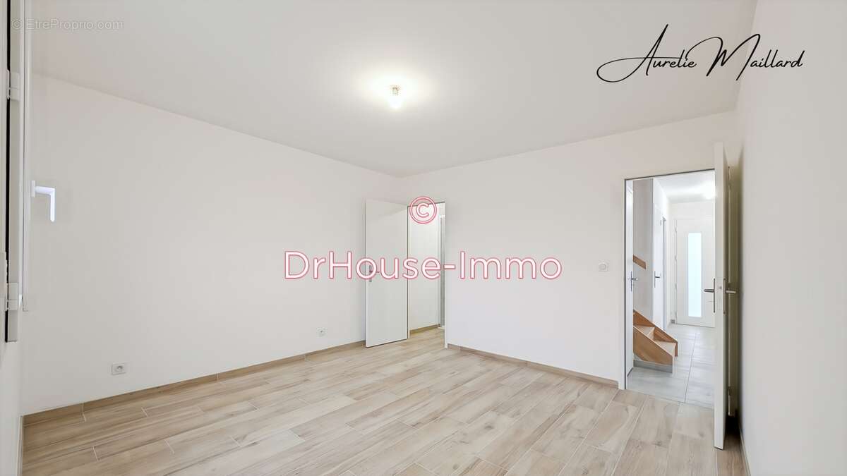 Maison à BRETTEVILLE-SUR-LAIZE