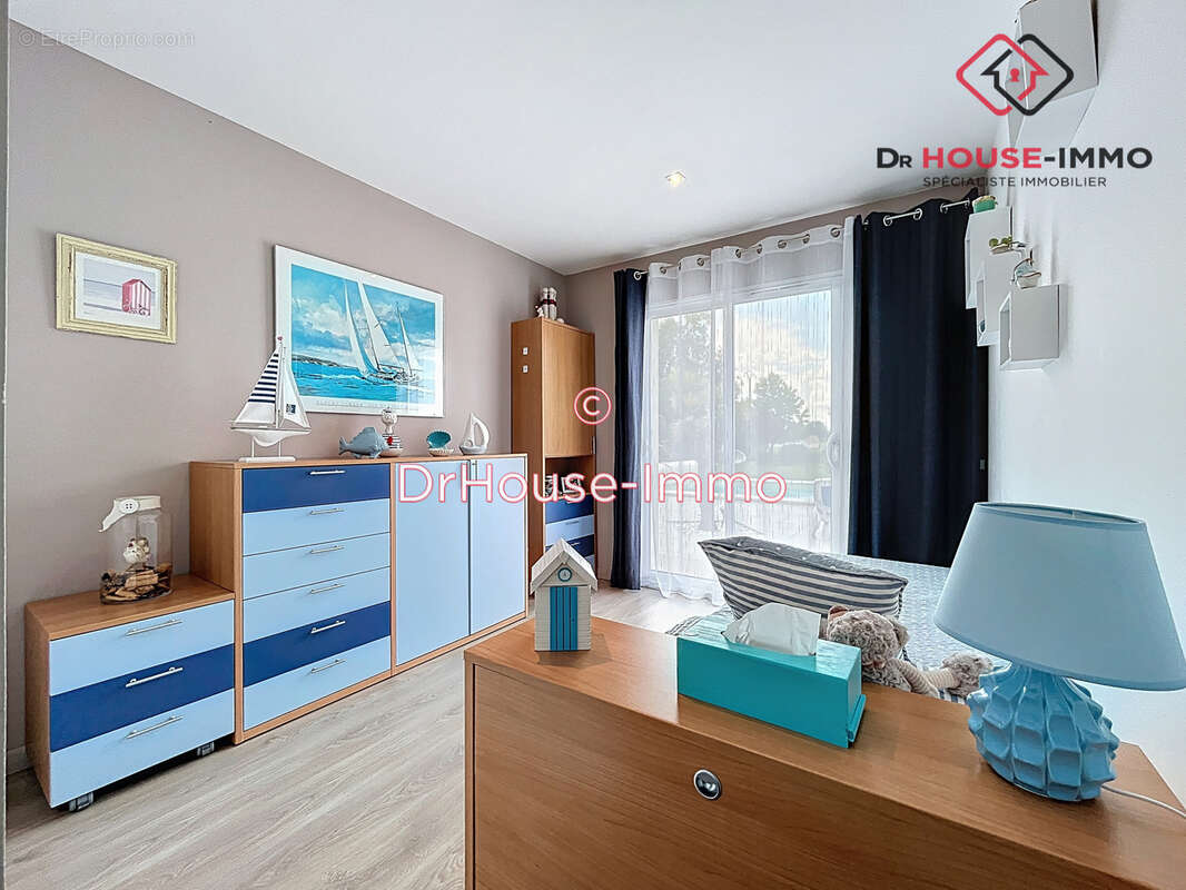 Maison à SAINT-LEON-SUR-L&#039;ISLE