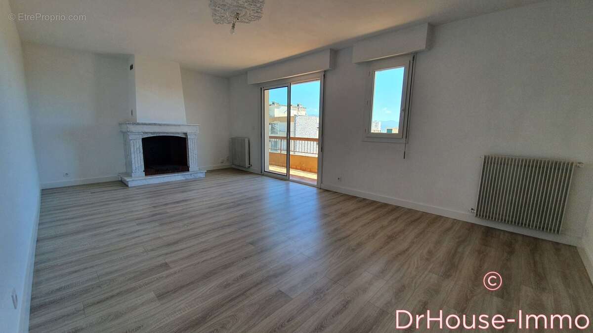 Appartement à AJACCIO