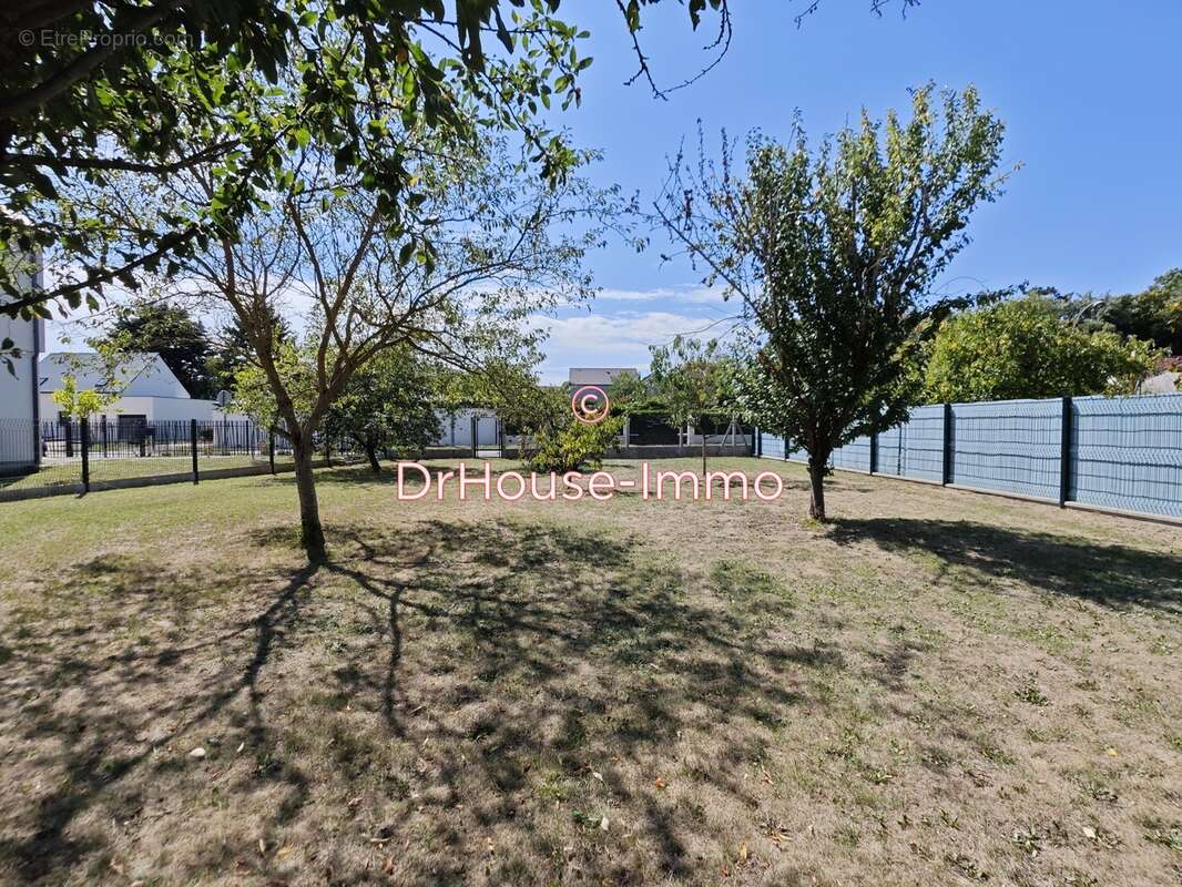 Terrain à SAINT-JEAN-LE-BLANC