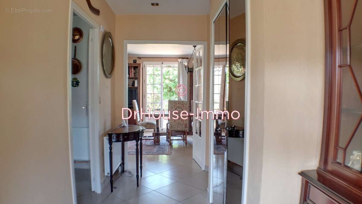 Maison à ROISSY-EN-BRIE