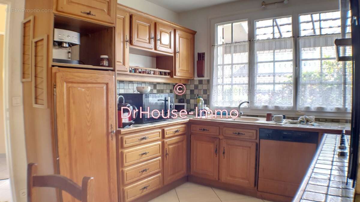 Maison à ROISSY-EN-BRIE