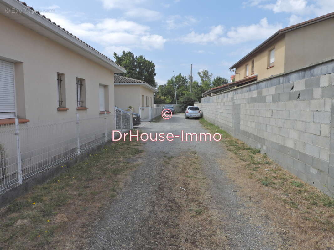 Terrain à PORTET-SUR-GARONNE