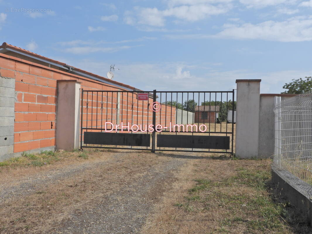 Terrain à PORTET-SUR-GARONNE