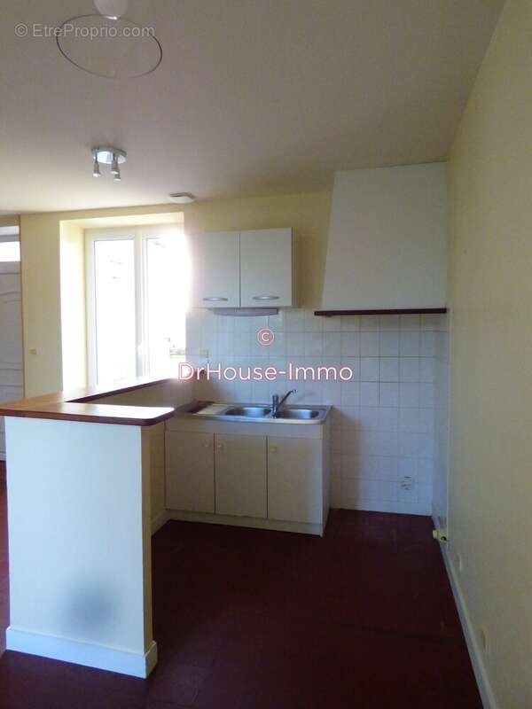 Maison à CHATELLERAULT