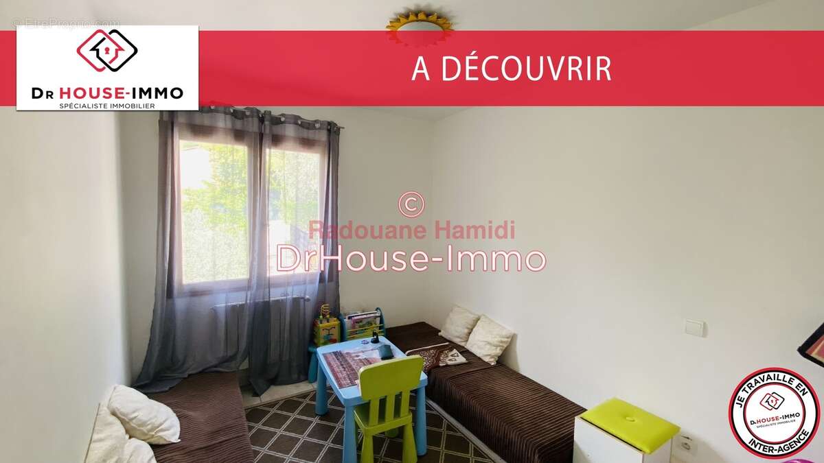 Maison à TOURRETTES