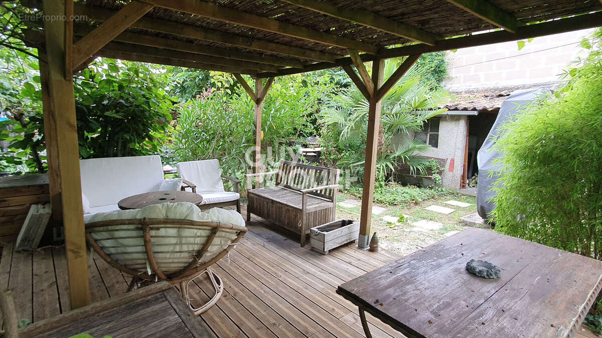 Appartement à OULLINS