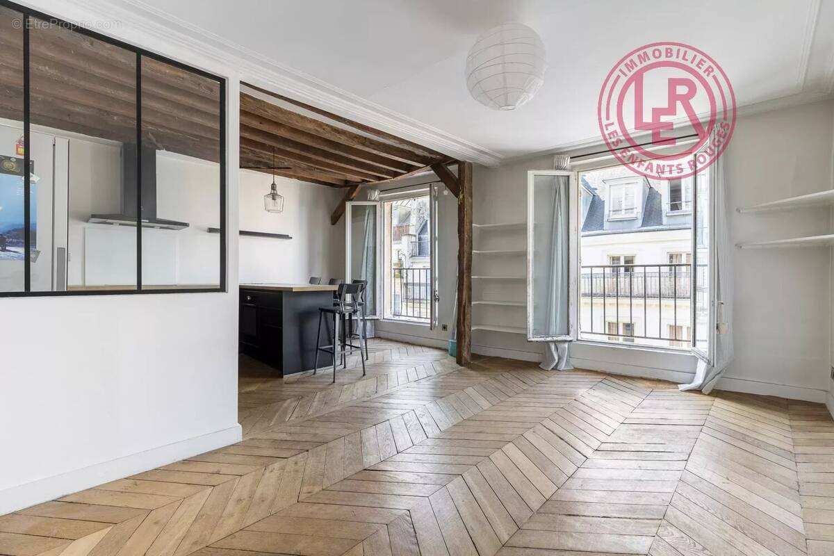 Appartement à PARIS-4E
