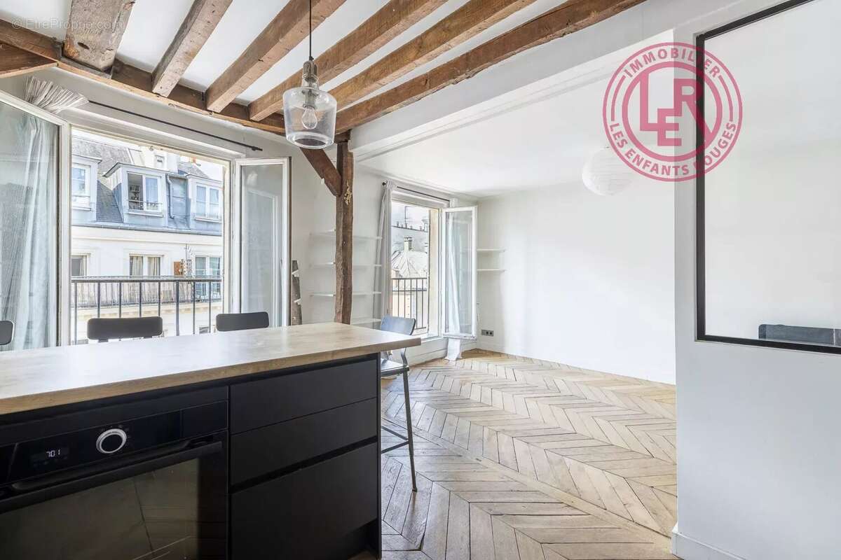 Appartement à PARIS-4E