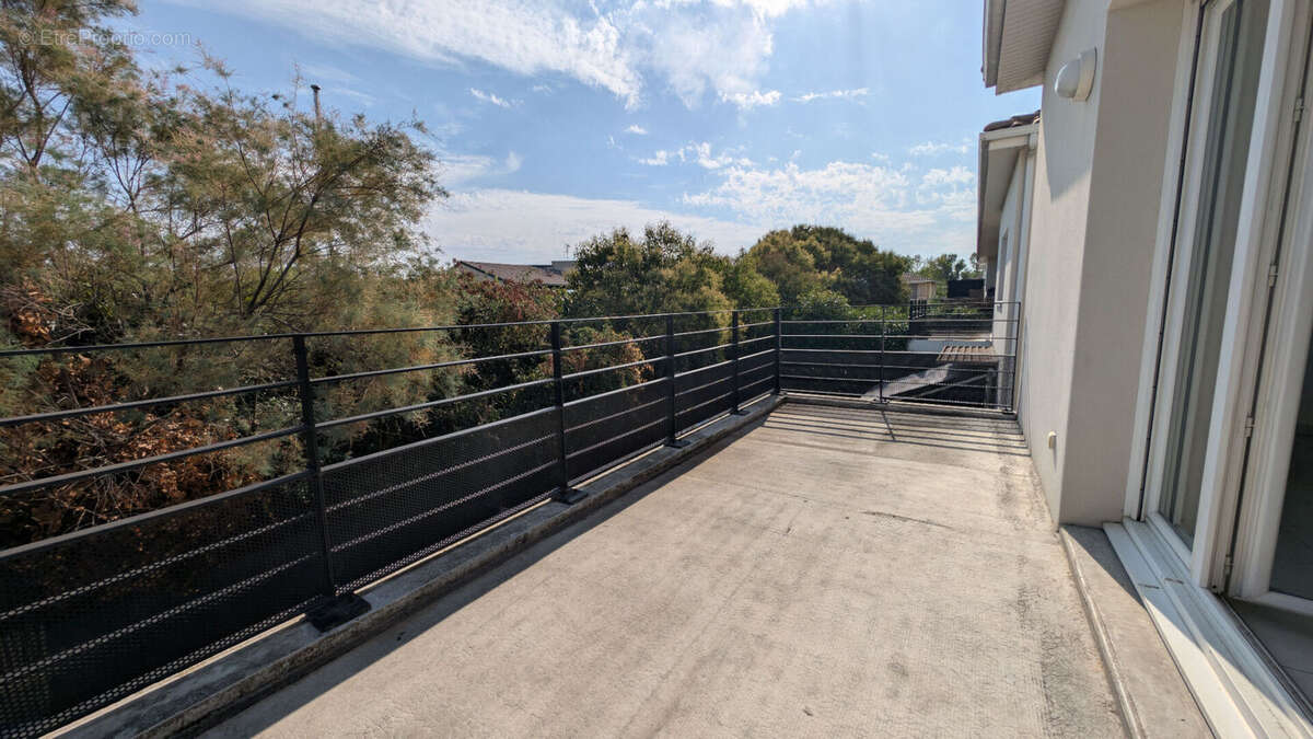 Appartement à AUCAMVILLE