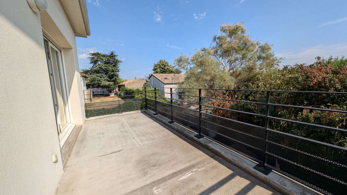 Appartement à AUCAMVILLE