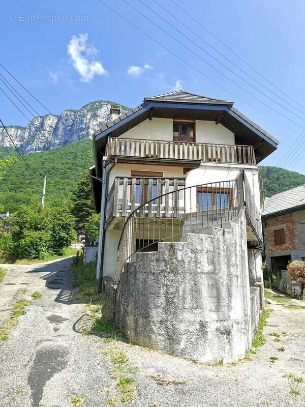 Maison à SAINT-JEAN-D&#039;ARVEY