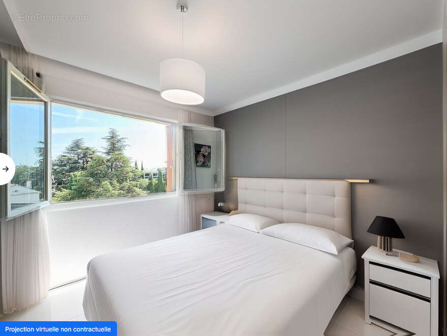 Appartement à HYERES