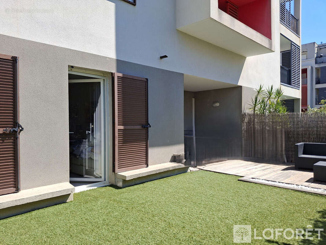 Appartement à HYERES