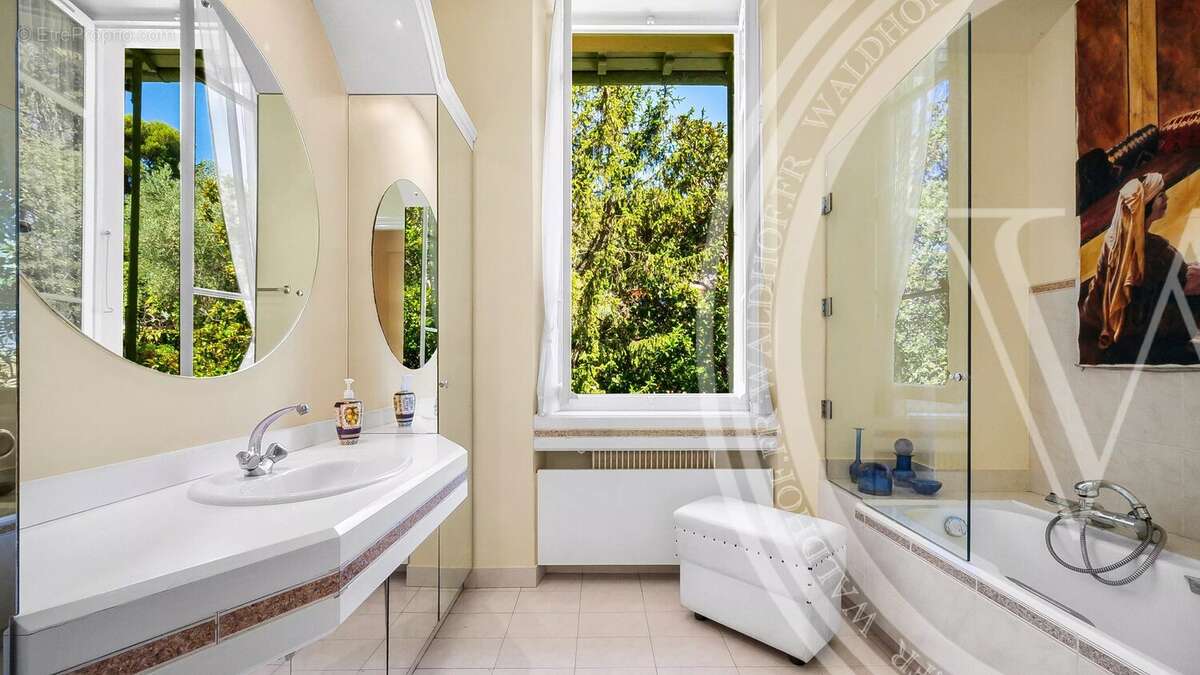 Maison à SAINT-JEAN-CAP-FERRAT