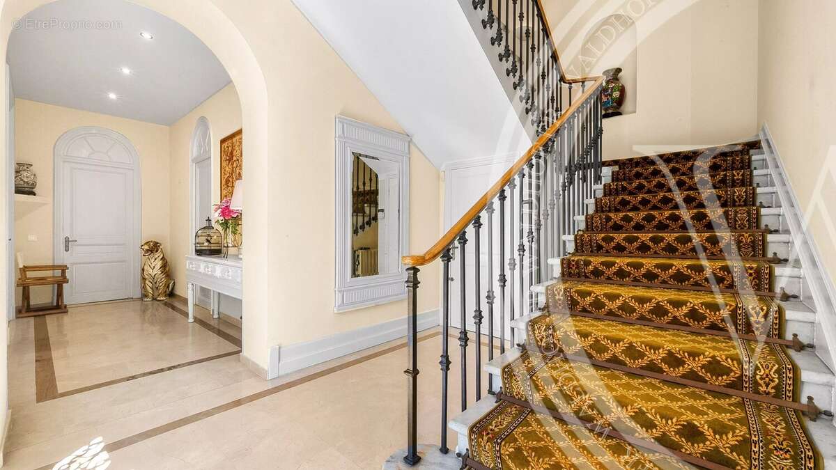 Maison à SAINT-JEAN-CAP-FERRAT