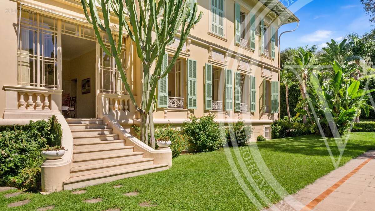 Maison à SAINT-JEAN-CAP-FERRAT