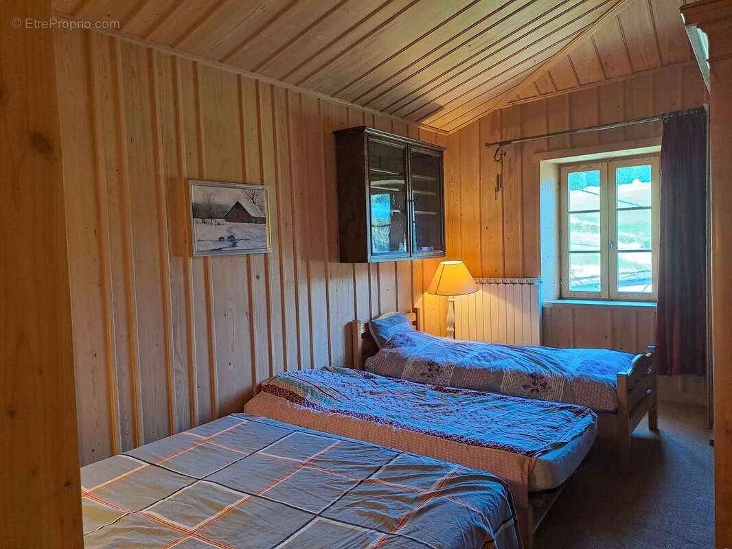 Maison à LES MOUSSIERES