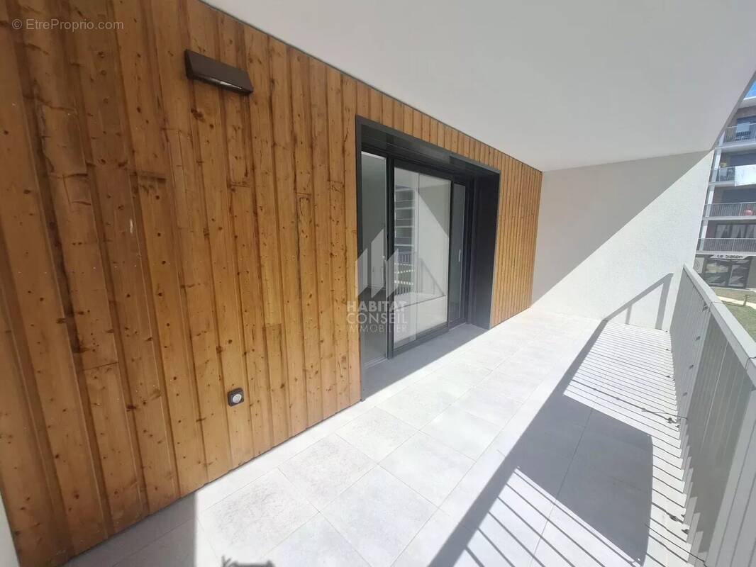 Appartement à CROLLES