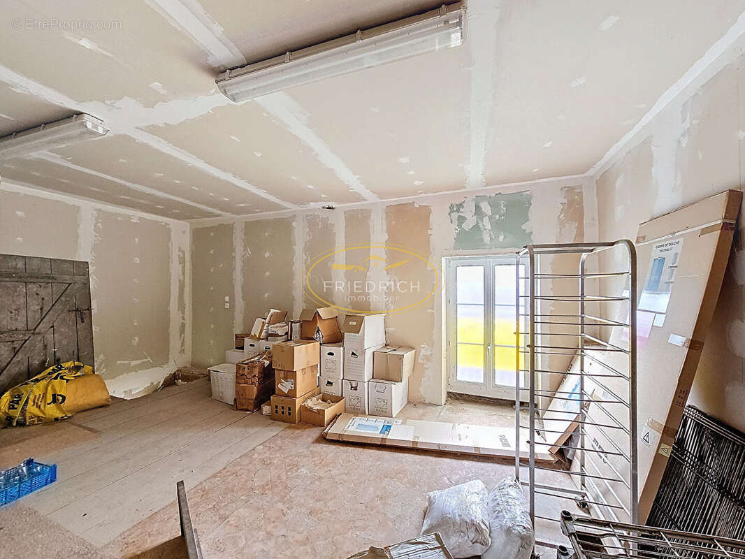 Parking à LIGNY-EN-BARROIS