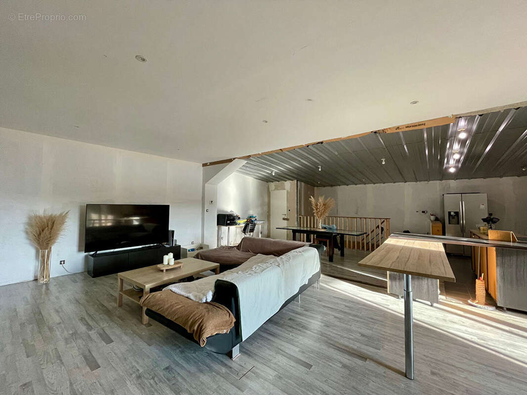 Commerce à NANCOIS-SUR-ORNAIN