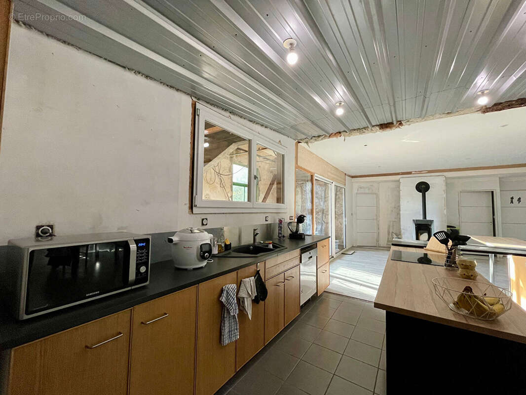 Commerce à NANCOIS-SUR-ORNAIN