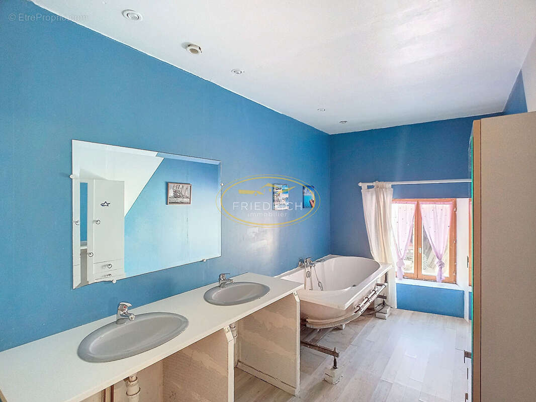 Maison à NAIVES-ROSIERES